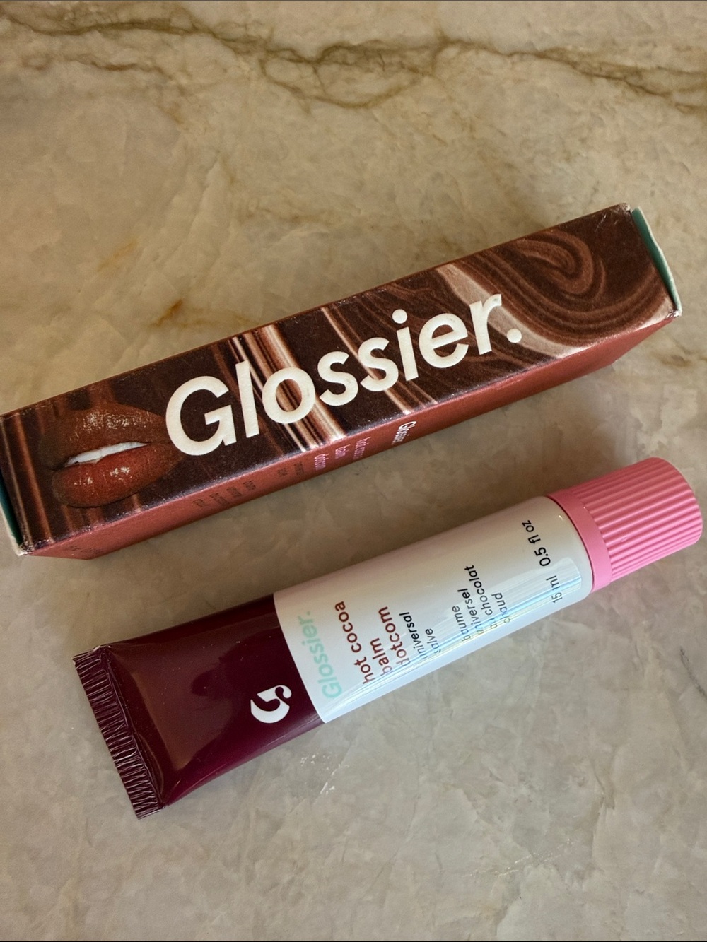 GLOSSIER hot cocoa balm dotcom